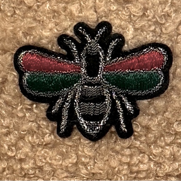 New Custom Designed Tan Fleece Teddy Baseball Cap w/ Green and Gucci Like Bee. - Picture 2 of 4